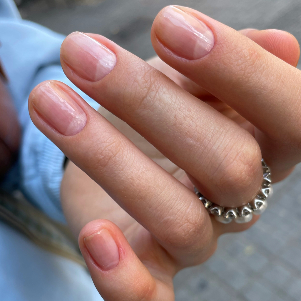 Manicure without coating